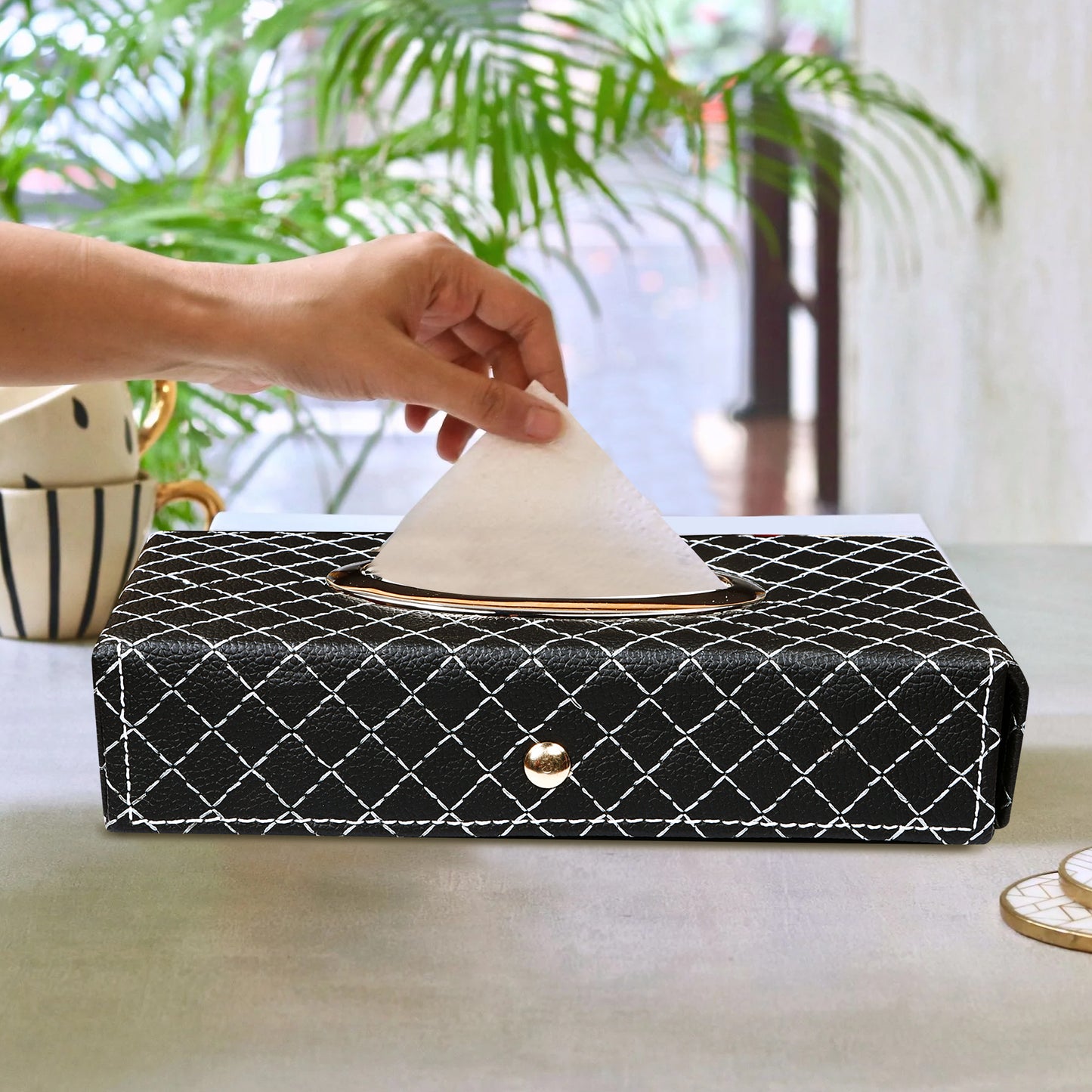 Auto Hub Faux Leather Car Tissue Holder Box, Tissue Paper Box for Car with 100 Tissue Pulls - Cross Texture -Black