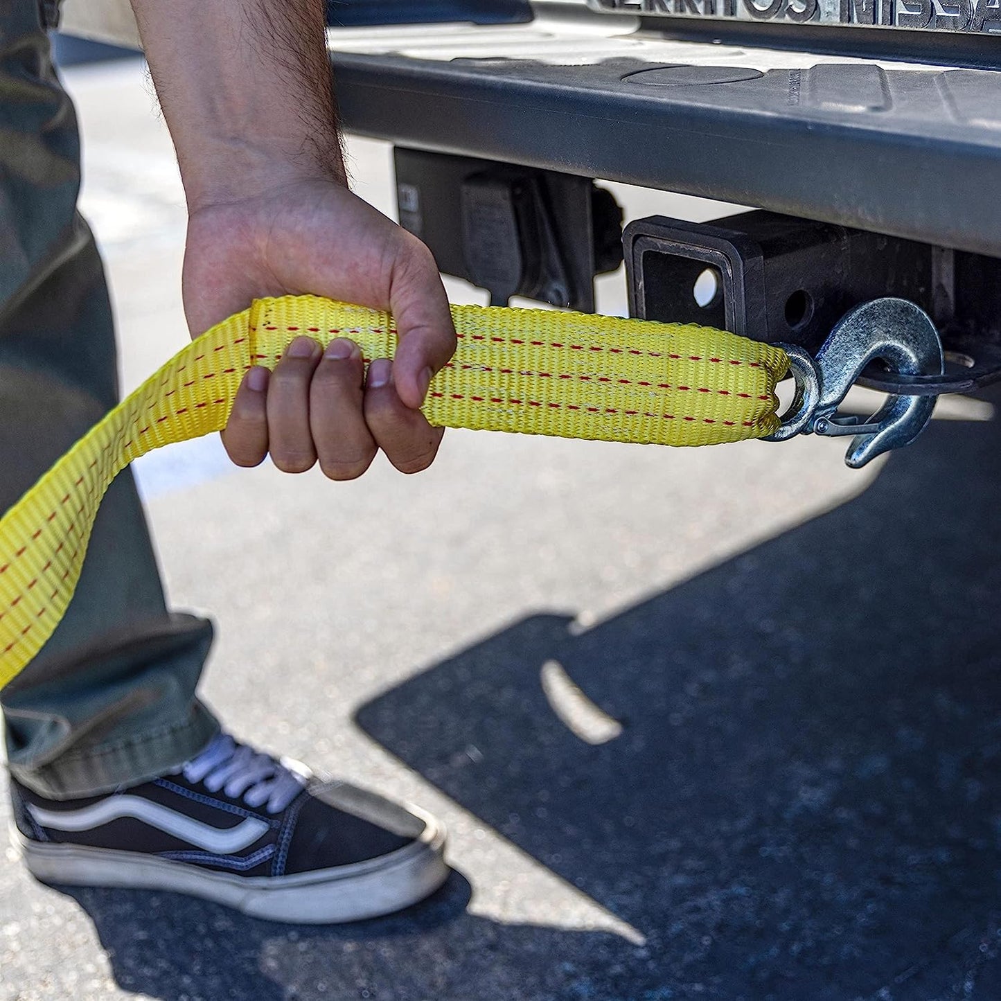 Auto Hub Nylon Tow Rope For Car with Heavy Hooks, Towing Strap for Car - 3 Tons, 4 mtr