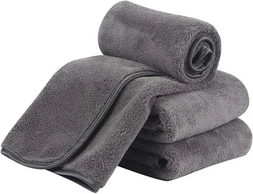 Why Microfiber Cloth is the Best Choice for Car Care: Expert Tips from the-autohub